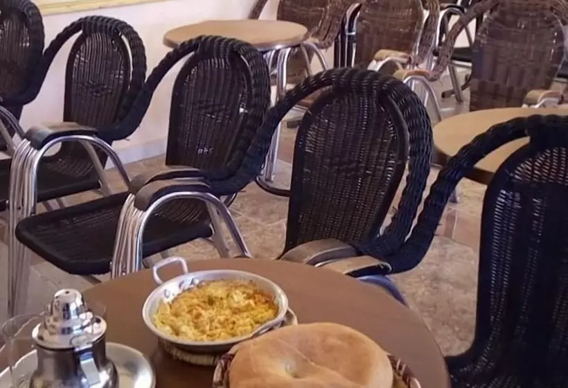 Aamiaismajoitus (B&B) Camping La Vallee De Tarsouate