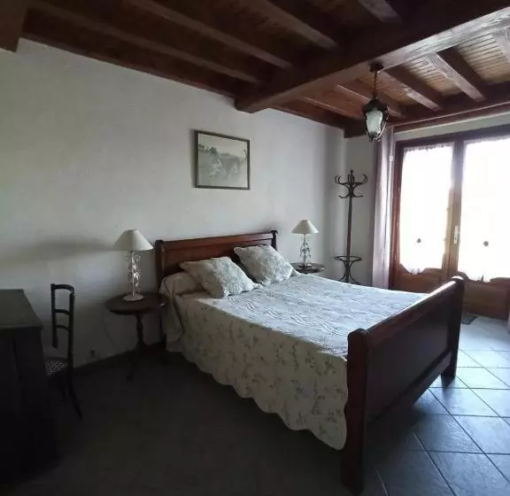 Aamiaismajoitus (B&B) Chambres D Hôtes De Malvalette