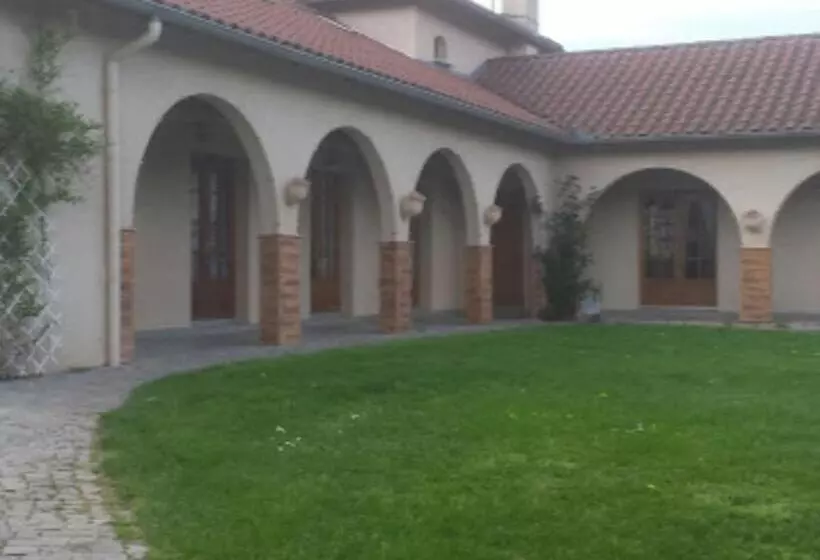 Aamiaismajoitus (B&B) Chambres D Hôtes De Malvalette