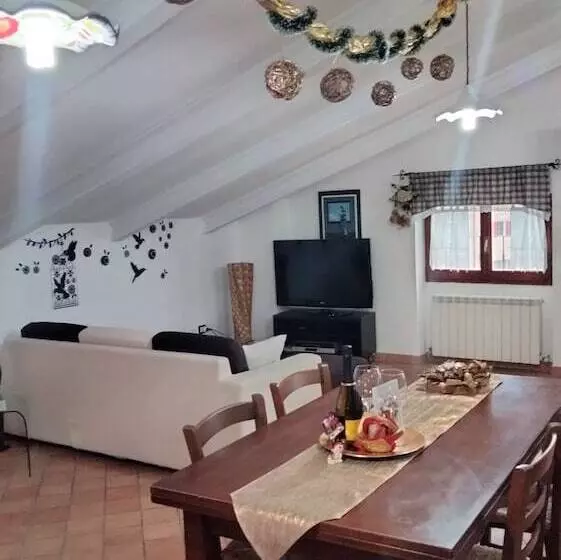 Aamiaismajoitus (B&B) Mansarda Viti