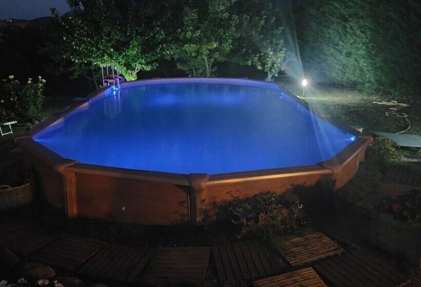 צימר Mansarda Viti