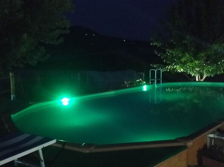 צימר Mansarda Viti