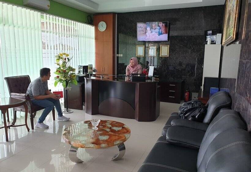 Hotel Amanah Sejahtera By Oyo Rooms