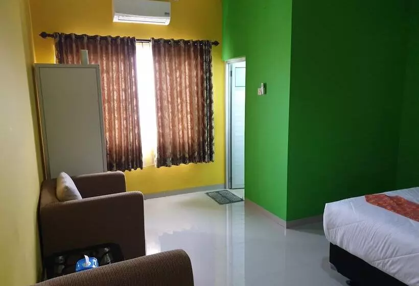 ホテル Amanah Sejahtera By Oyo Rooms