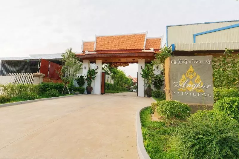 Hotelli Angkor Privilege Resort & Spa