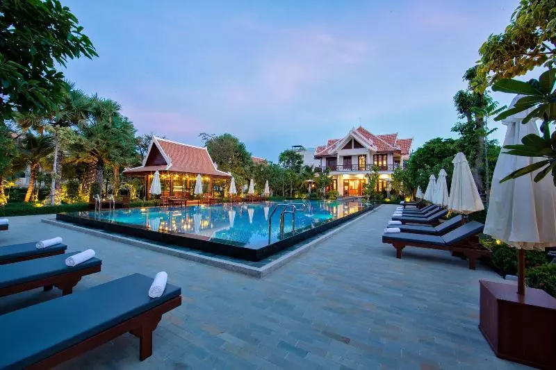 Hotelli Angkor Privilege Resort & Spa