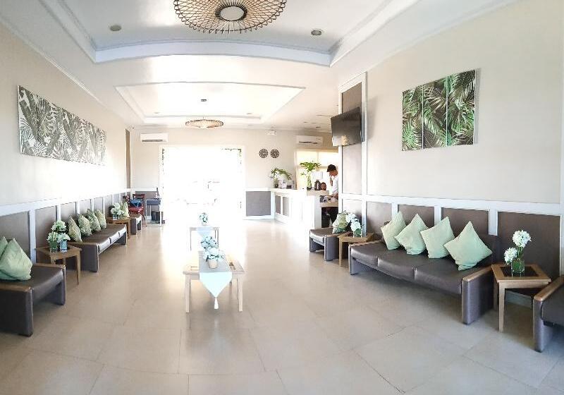 ホテル Aquamira Resort & Residence