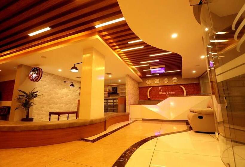 فندق Bhavanam Regency