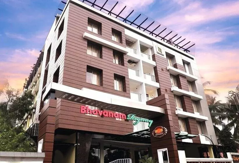 Hotelli Bhavanam Regency