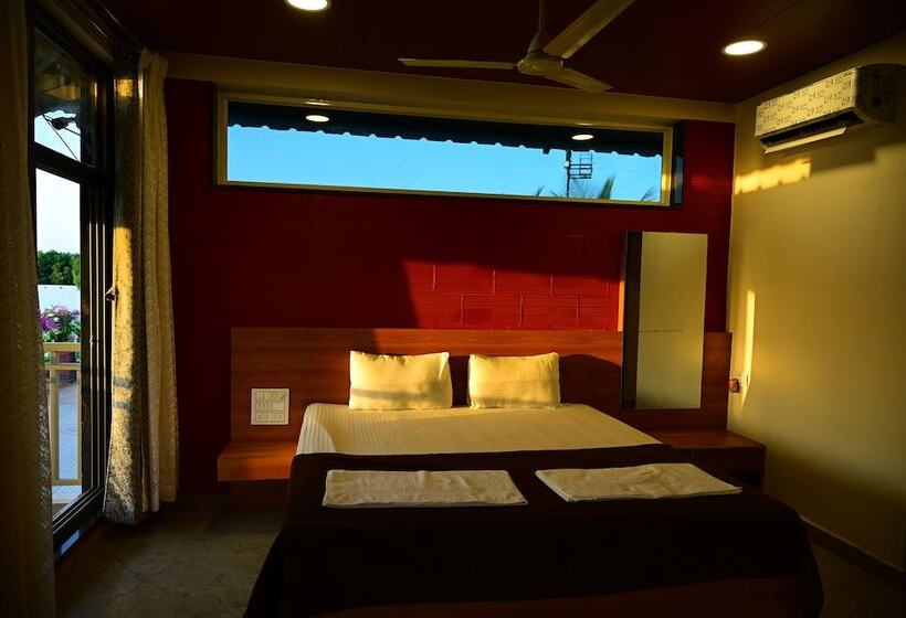 Hotel Parth Residency