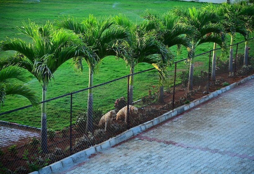 Hotel Parth Residency