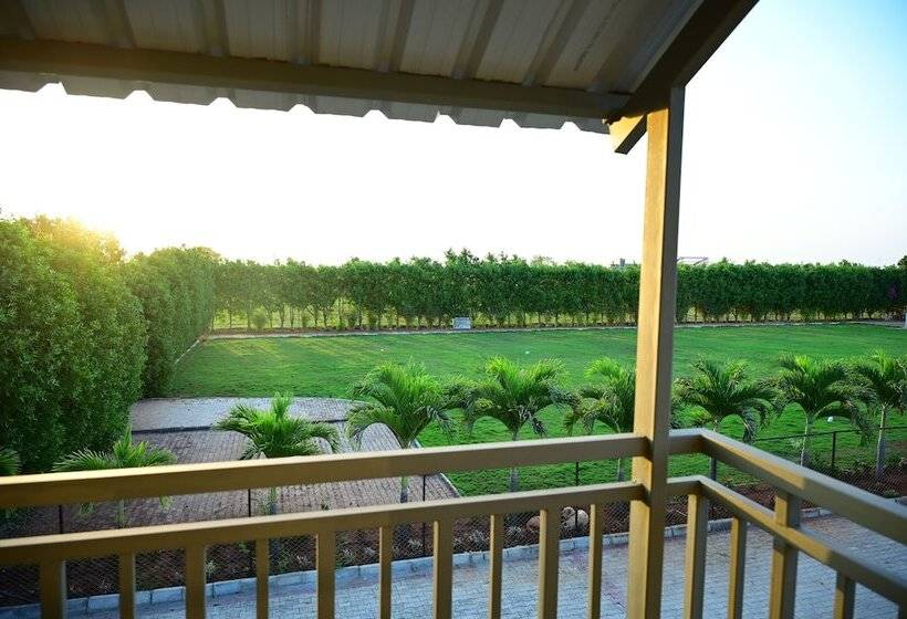 Hotel Parth Residency