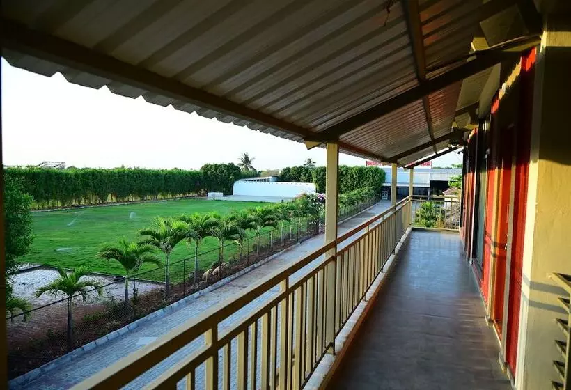 Hotelli Parth Residency