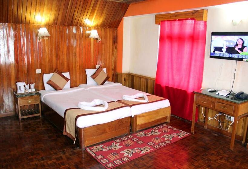 Hotel Phamrong Retreat