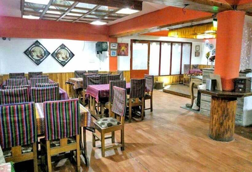 Hotel Phamrong Retreat