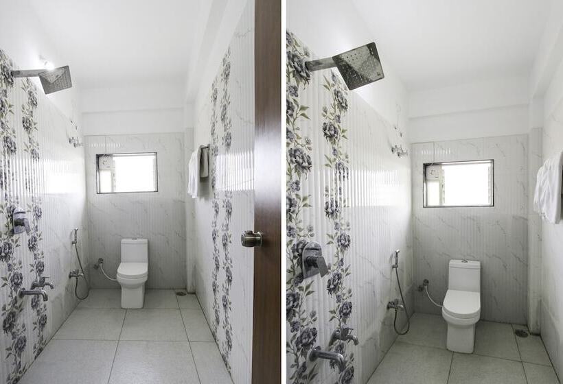 בית מלון כפרי Rich Fort By Oyo Rooms