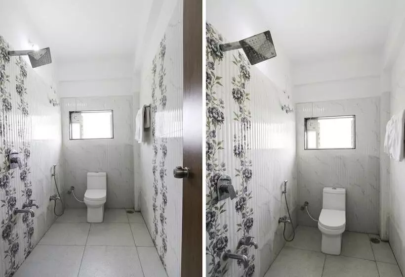 Hotelli Rich Fort By Oyo Rooms