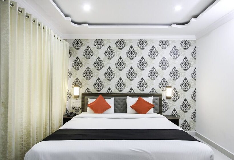 בית מלון כפרי Rich Fort By Oyo Rooms