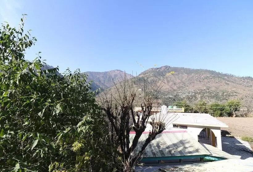 ホテル Riya Residency