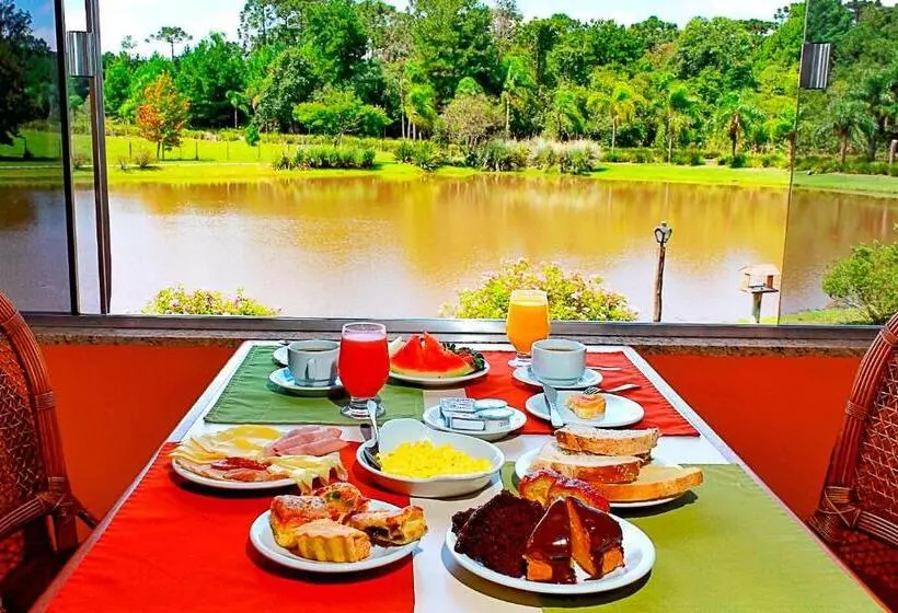 Maaseutuhotelli ózera Hotel Fazenda