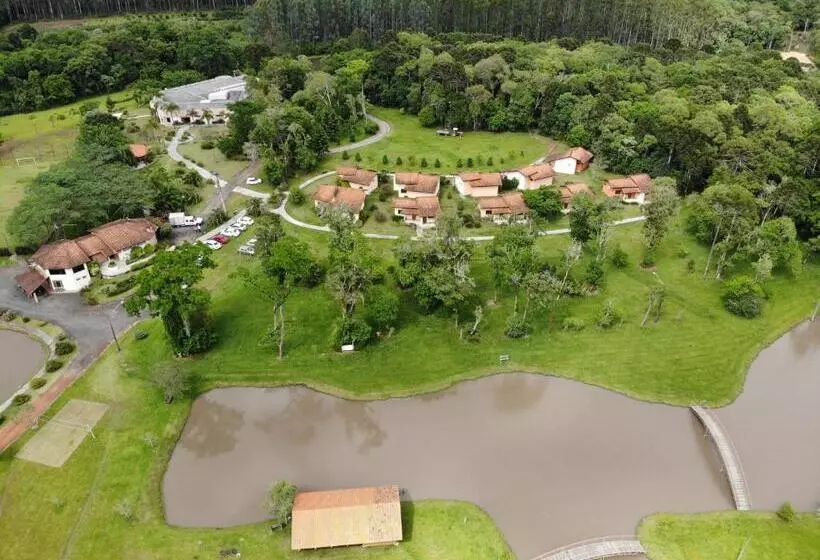 Maaseutuhotelli ózera Hotel Fazenda