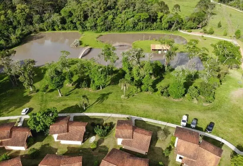 Maaseutuhotelli ózera Hotel Fazenda