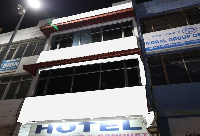 فندق Singh's 11 By Oyo Rooms