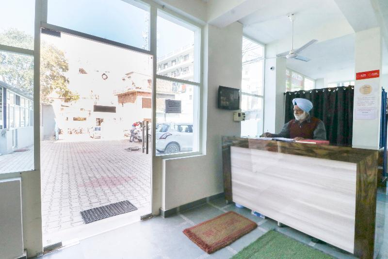 Super Hotel O Spring Woods Suites