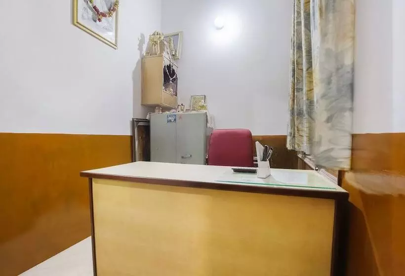 ホテル Spot On 44303 Canadian Guest House