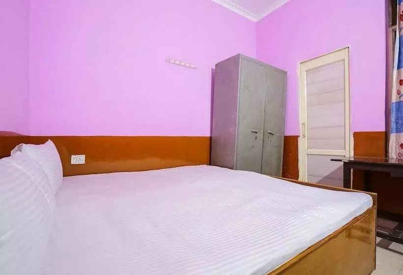 ホテル Spot On 44303 Canadian Guest House