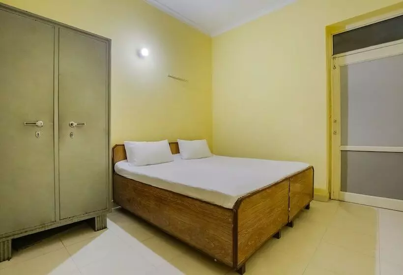 ホテル Spot On 44303 Canadian Guest House