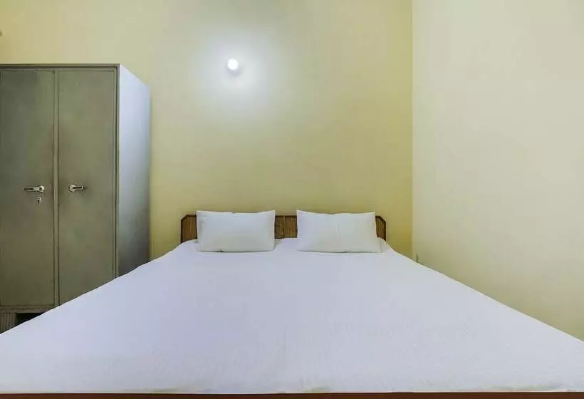 ホテル Spot On 44303 Canadian Guest House