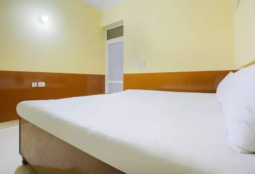 ホテル Spot On 44303 Canadian Guest House