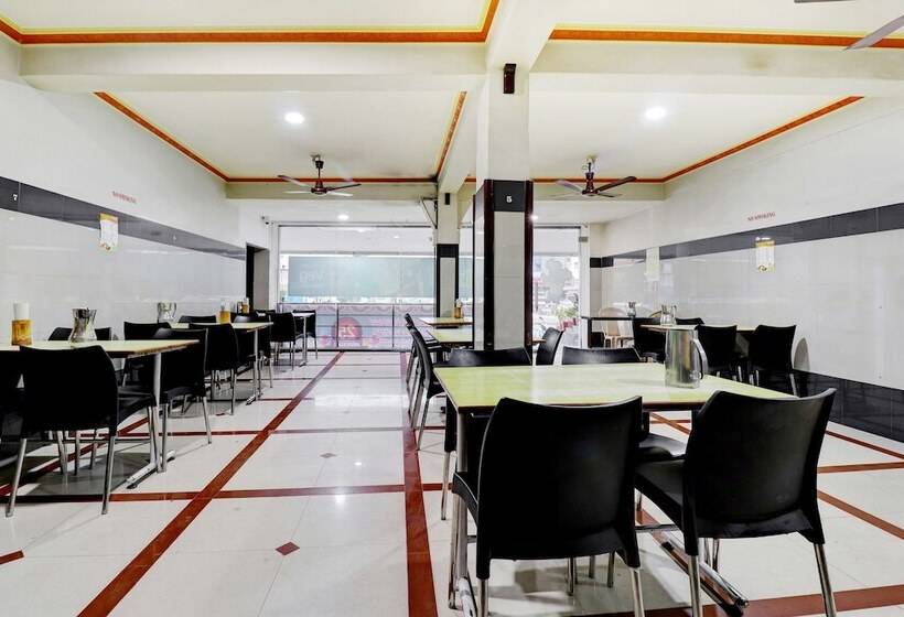 Hotel Spot On 45551 Surya Lodge