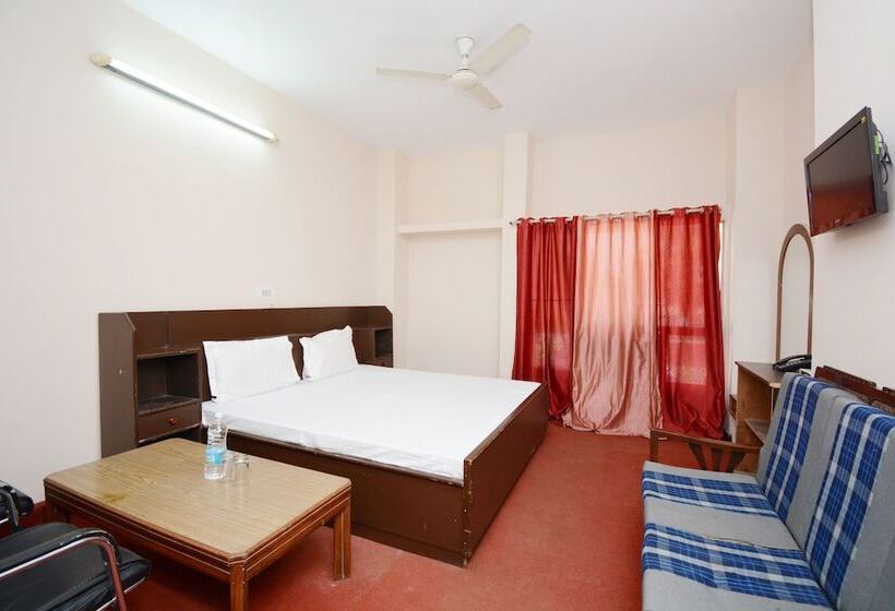 호텔 Tanveer By Oyo Rooms