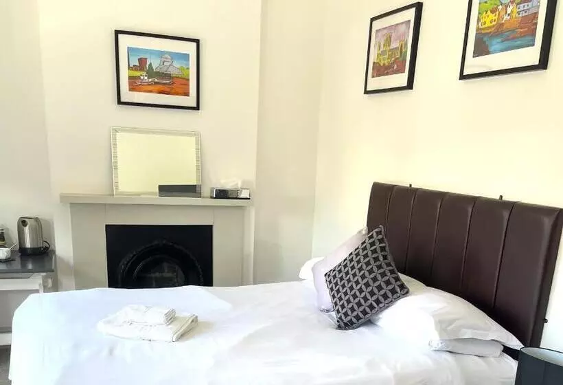 Hotelli The Chapel House