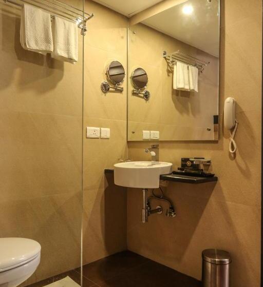 호텔 The Grand Asansol