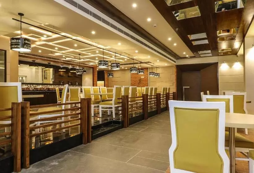 Hotelli The Grand Asansol