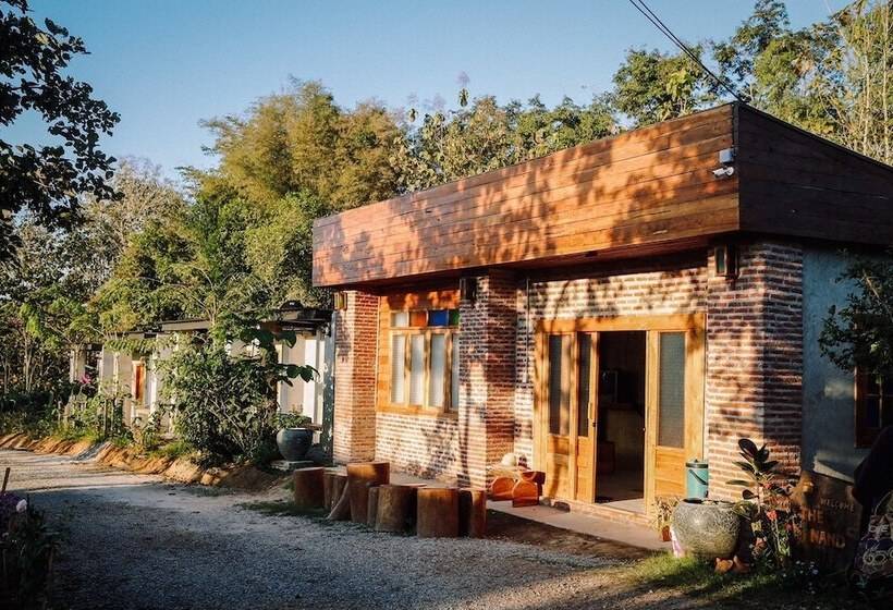 فندق The Nanda Resort