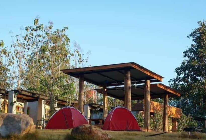 فندق The Nanda Resort