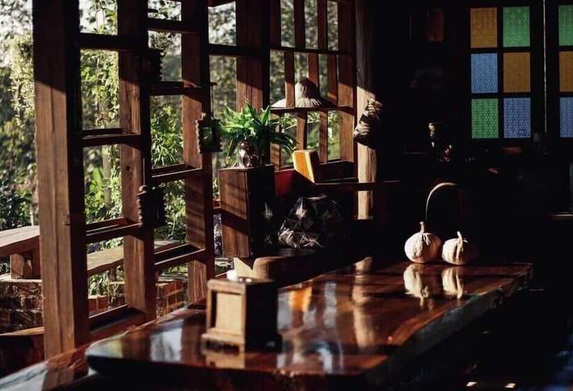 فندق The Nanda Resort