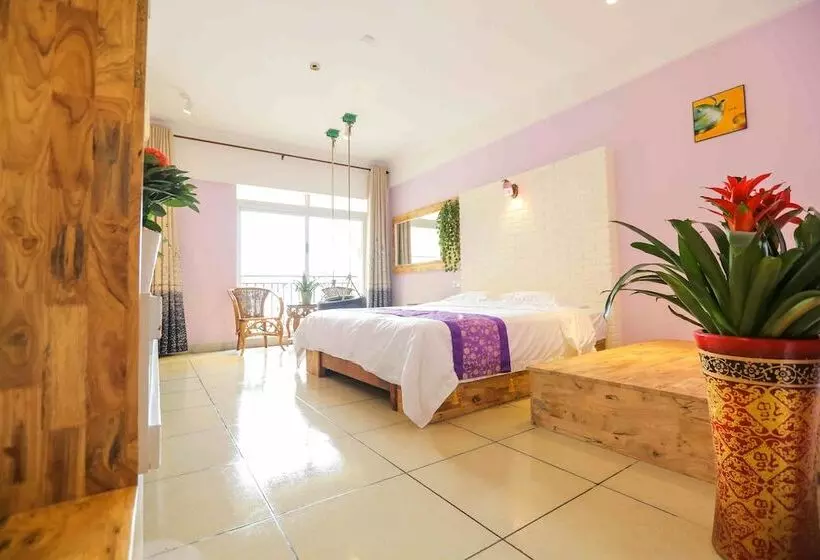 Hotelli The Sea Resort Sanya Seaview Inn