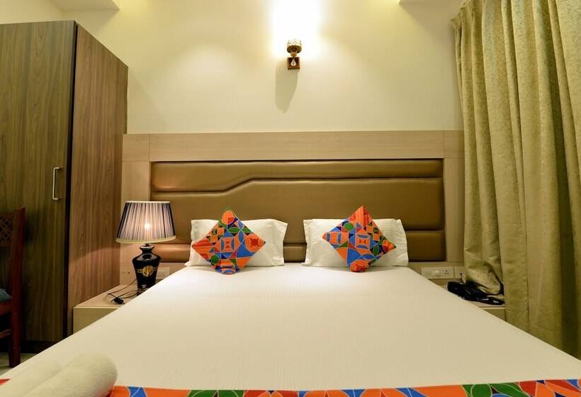 בית מלון כפרי The Yellow