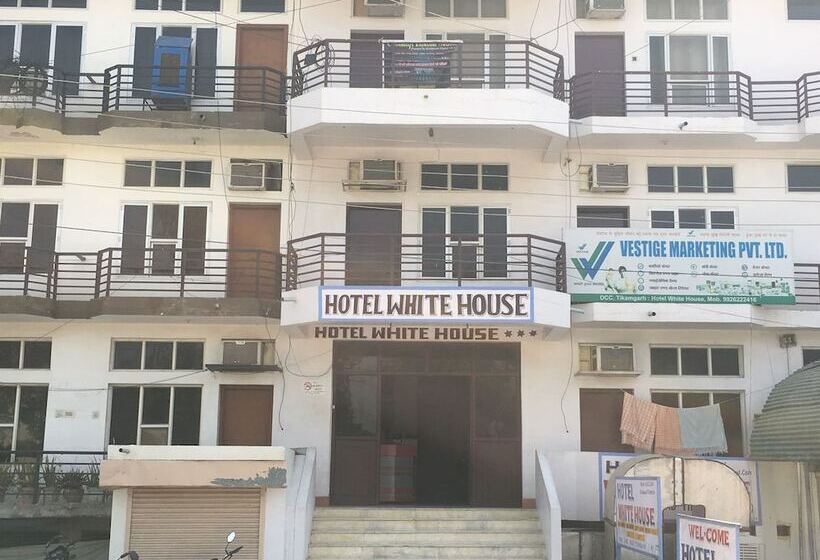 בית מלון כפרי White House