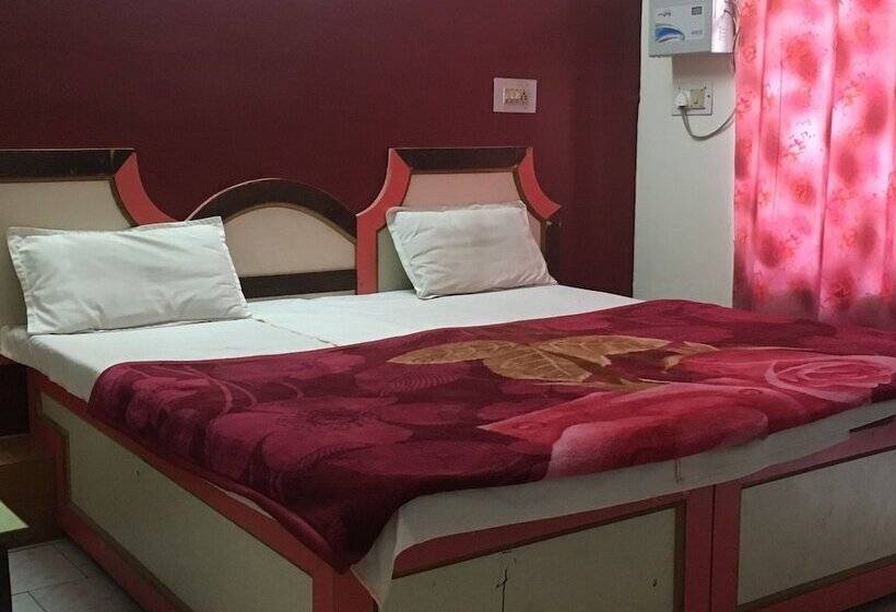 בית מלון כפרי White House