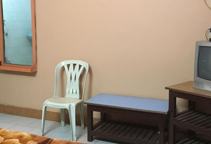 בית מלון כפרי White House