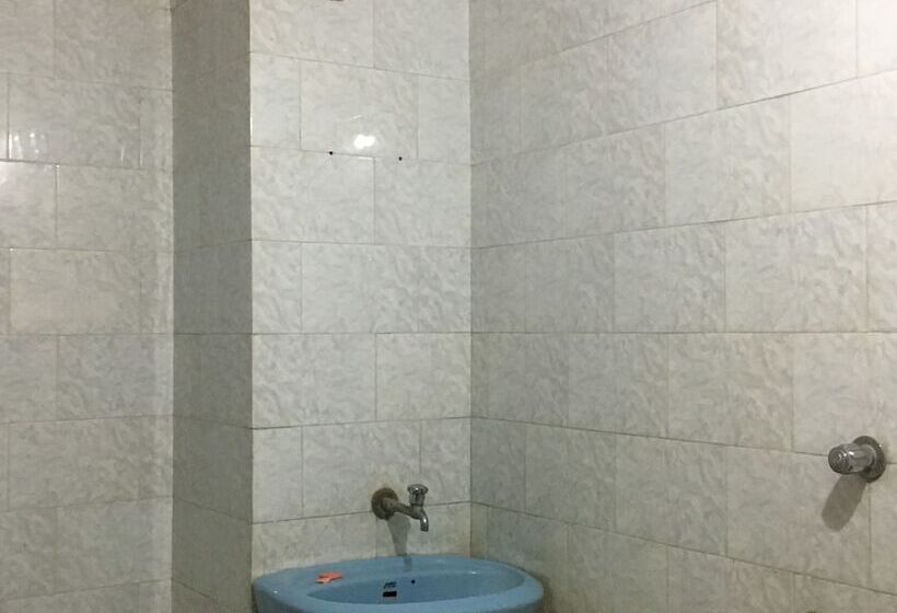 בית מלון כפרי White House