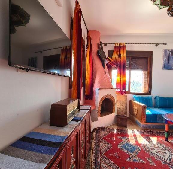 پانسیون Casa Blue Star