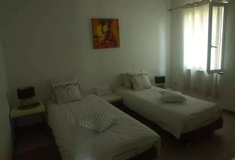 Majatalo Cocoon De Mendet