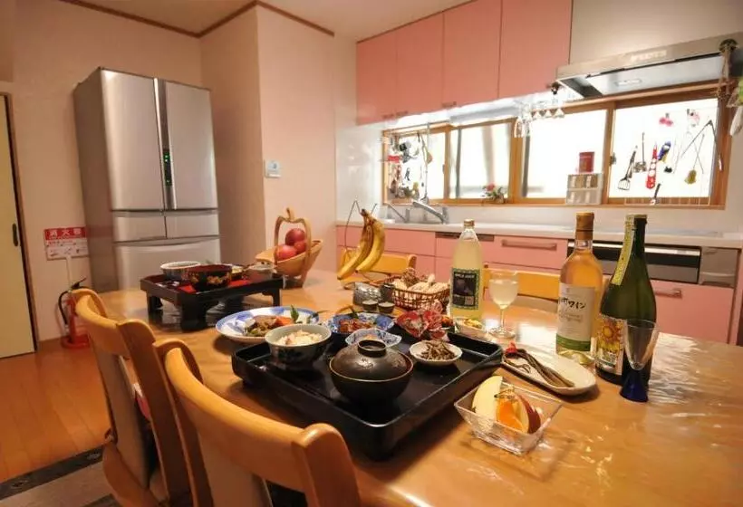 Majatalo Daichan Farm Guest House